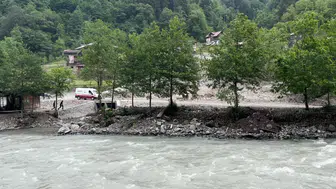 Rize'de kayıp şahıs derede ölü bulundu : Arama botu devrildi, 1 AFAD personeli hayatını kaybetti