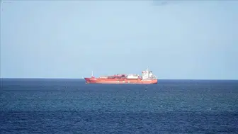 ABD, Umman Körfezi'nde bir petrol tankerini hedef aldı