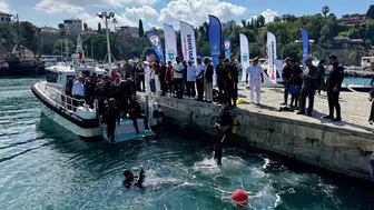 Antalya'da Dünya Çevre Günü etkinlikleri düzenlendi : Denizin dibi temizlendi