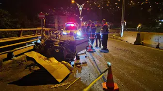 Zonguldak'ta tünel çıkışında kaza : Otomobilden fırlayan sürücü ağır yaralandı