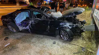 Bodrum'da otomobil takla attı : 2'si ağır 3 yaralı