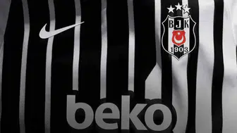 Beşiktaş'ta yeni sezon formalarının tanıtımı yapıldı
