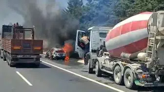 TEM Otoyolu Kumburgaz yolunda yangın : Araç kullanılamaz hale geldi