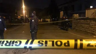 Esenyurt’ta iki aile birbirine girdi : Sokak ortası savaş alanına döndü