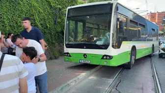 Bursa'da anne ve bebeğine halk otobüsü çarptı