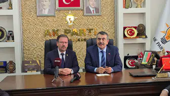 Bakan Tekin, Yozgat AK Parti İl Başkanlığı'nda