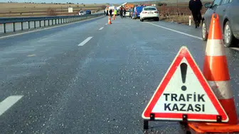 Samsun Bafra'da kaza : Yolcu minibüsü ile otomobil çarpıştı