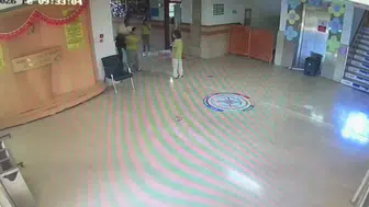 Adıyaman'da boğazında şeker kalan çocuğu öğretmeni kurtardı