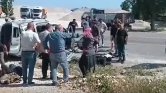 Mersin'de feci kaza: 4'ü ağır 6 yaralı