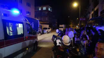 Antalya'da 4 katlı apartmanda çıkan yangın paniğe neden oldu