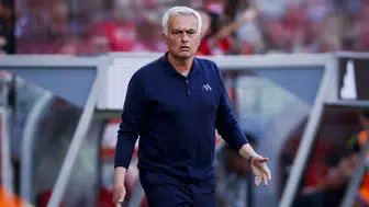 Real Madrid, Jose Mourinho ile 3 yıllık sözleşme imzaladı