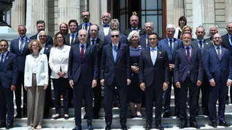 Cumhurbaşkanı Erdoğan, NATO Parlamento Başkanları ile bir arada