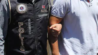 Balıkesir Erdek’te balkondan rastgele ateş açtı : Şüpheli gözaltına alındı