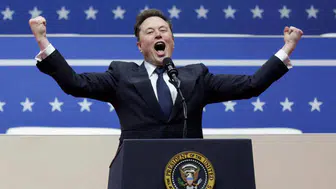 Elon Musk, dünyanın ilk trilyoneri oldu