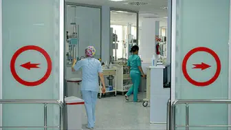 Sivas'ta husumetlisi tarafından bıçaklanan adam otomobille ezilmek istendi