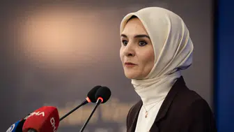 Bakan Göktaş, Gönül Elçileri Koruyucu Aile Vizyon Çalıştayı'nda