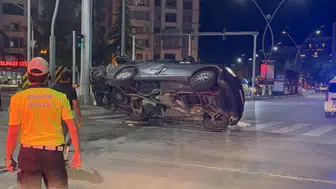 Elazığ'da iki aracın çarpışması sonucu 11 kişi yaralandı