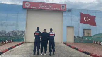 Afyonkarahisar’da huzur operasyonu : Aranan 48 şüpheli yakalandı