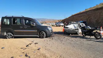 Kırıkkale'de 3 araçlı zincirleme trafik kazası