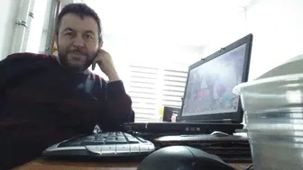 Kütahya'da feci kaza : Halk otobüsünün altında kalan bisikletli hayatını kaybetti