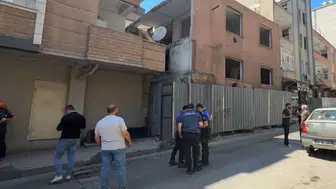 Küçükçekmece'de bina çöktü : 1 ölü, 2 yaralı