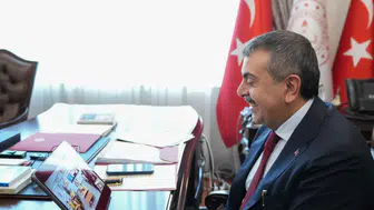 Bakan Tekin'den Rizeli İlkokul öğrencilerine mektuplu cevap