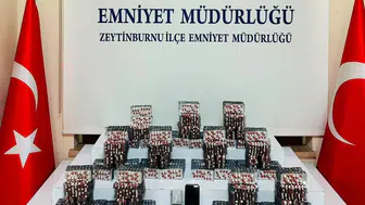 Zeytinburnu'nda uyuşturucu operasyonu : 11 bin 60 adet sentetik ecza ele geçirildi