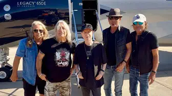 Efsane rock grubu Scorpions İstanbul'a geldi : 33 yıl sonra aynı stadyumda sahne alacak