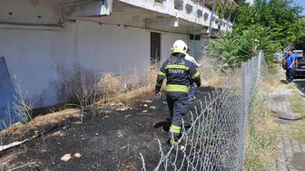 Menteşe'de otel arkasındaki otluk alanda yangın çıktı