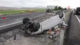 Nevşehir'de kontrolden çıkan otomobil takla attı : 2’si bebek 4 kişi yaralı