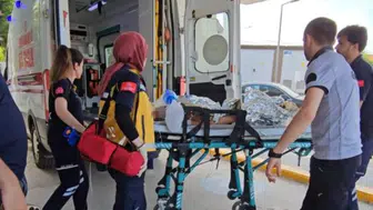Sakarya'da havuza giren 5 yaşındaki çocuk boğulma tehlikesi geçirdi