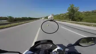 Hatay'da beton mikserinden düşen malzeme kazaya neden oldu