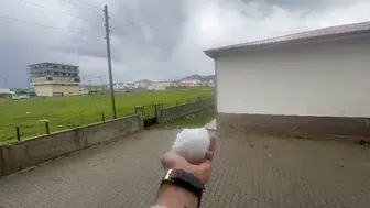 Erzurum Karayazı'da dolu yağışı etkili oldu
