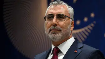 Bakan Işıkhan, Sudan Sosyal Refah Bakanı Adam ile bir arada