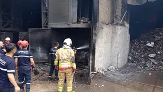 Hatay Payas'ta iş yerinde yangın : Maddi hasar oluştu