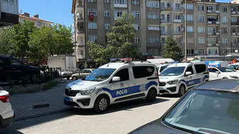 Konya'da apartmanda kanlı kavga : Tartıştığı apartman yöneticisini bıçakladı