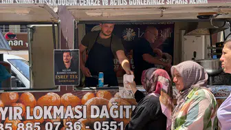 Bursa'da Eşref Tek için hayır lokması döktürdüler