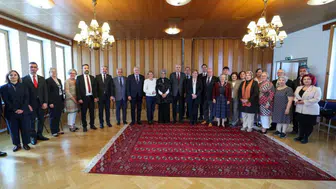 TBMM Başkanı Kurtulmuş, Finlandiya İslam Cemaatini ziyaret etti