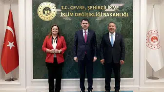 Burcu Köksal'dan Bakan Kurum'a ziyaret