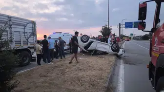 Hatay'da takla atan otomobilin sürücüsü yaralandı