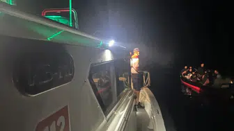 Bodrum açıklarında 6'sı çocuk 32 düzensiz göçmen kurtarıldı