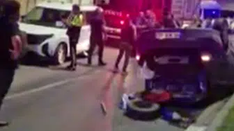 Samsun'da kontrolden çıkan otomobil park halindeki araçlara çarpıp takla attı