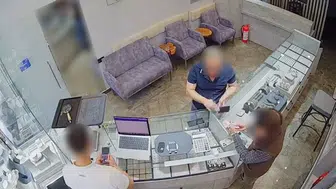 Antalya'da kuyumcuları dolandıran şahıs tutuklandı