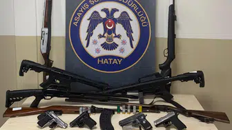 Hatay'da ruhsatsız silah operasyonu : Çok sayıda silah ve mühimmat ele geçirildi