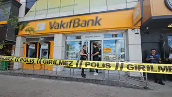 Zonguldak'ta evinin icra ile satılığa çıktığını öğrenen şahıs bankada silahla ateş açtı