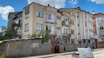 Elazığ'da 5 yaşındaki çocuk 2'nci kattan düştü