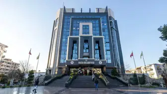 Buca Belediyesi soruşturmasında şüpheliler hastaneye sevk edildi