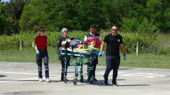 Samsun'da yüksekten düşüp yaralanan kadın için ambulans helikopter havalandı