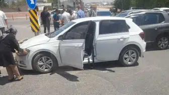 Adıyaman'da 2 araç çarpıştı : 1 kişi yaralandı
