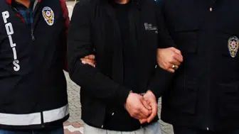 Bilecik'te bir şahıs eski eşinin erkek arkadaşını 5 yerinden bıçakladı
